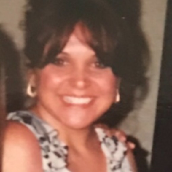 Meet your Posher, Diane - Picture 1 of 1